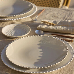 Costa Nova Talerz płytki Pearl Cream 22 cm