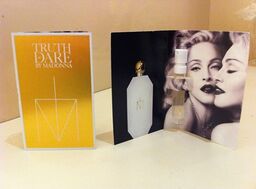 Madonna Truth or Dare, Próbka perfum