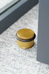 Stopka Stoper do drzwi podłogowy Arpa Złoty