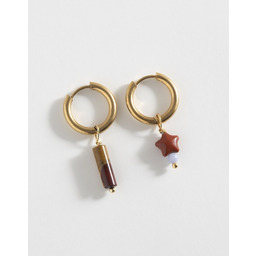 Pakamera Złote kolczyki koła Boho z zawieszkami