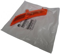 Lampa obrysowa przednia prawa MOPAR Chrysler 200 2015-
