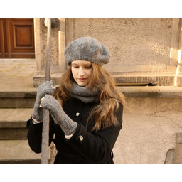 Pakamera Klasyczny beret z antenką z wełny alpaki