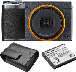 Ricoh Aparat GR III Street Edition z dodatkowym