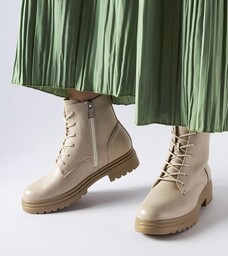 Beżowe ocieplane traperki Vinceza-40