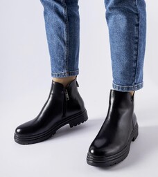 Czarne ocieplane botki Vinceza-38