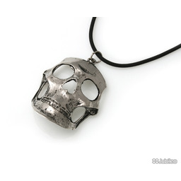 WISIOR CZASZKA MASKA DUŻA rock punk czaszka kauczuk