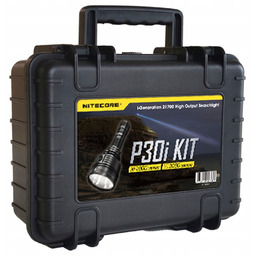 Zestaw do nocnych polowań Nitecore P30i, w pudełku