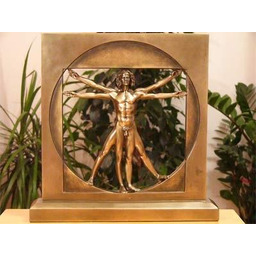 Człowiek witruwiański statuetka