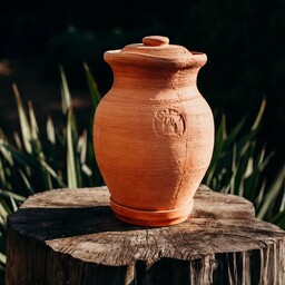 Dzbanek gliniany, garnek 1,5 l. Naturalny filtr wody