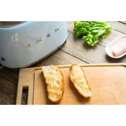 SMEG Toster TSF01PBEU