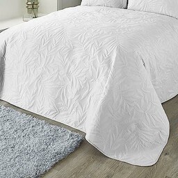 Serene Narzuta z wytłoczonymi liśćmi (230 cm x