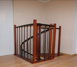 Balustrada metalowa do schodów kręconych DUDA model Berlin