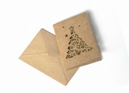 BILECIK Z KOPERTĄ Zestaw z CHOINKĄ KRAFT CIEMNOBEŻOWY