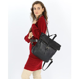 Kultowy plecak damski czarny skórzany na laptopa -