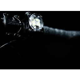 Lezyne Lampka przednia ZECTO DRIVE+ 250 Lumenów, USB-C