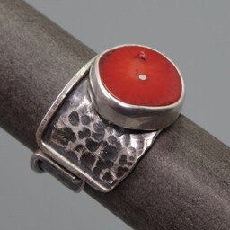 Pakamera Pierścionek z koralem