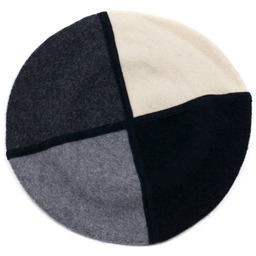 Beret Cztery Pory Roku