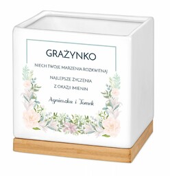 Personalizowana doniczka kwadratowa z napisem dla niej