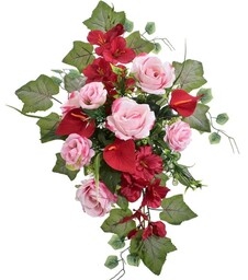 KOMPOZYCJA KWIATOWA RÓŻA MIECZYK ANTURIUM LIŚCIE WKŁAD