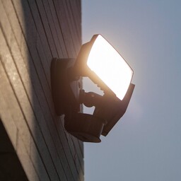 LUTEC Zewnętrzny reflektor ścienny LED z czujnikiem CHIMERA,