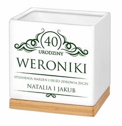 Personalizowana doniczka kwadratowa z napisem dla niej
