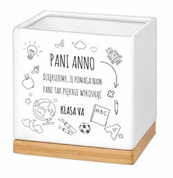 Personalizowana doniczka kwadratowa z napisem dla wychowawczyni nauczycielki