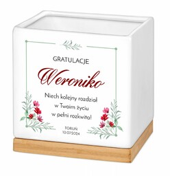 Personalizowana doniczka kwadratowa z napisem dla niej