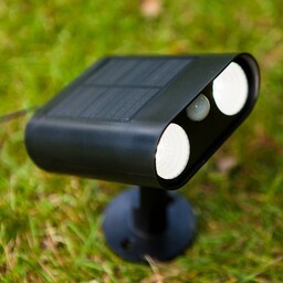 LUTEC Reflektor z grotem ziemnym LED panelem słonecznym,