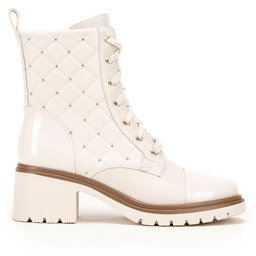 Damskie trapery skórzane z pikowaną cholewką kremowe