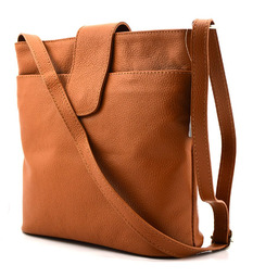 Skórzana damska listonoszka zapinana przez ramię