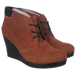 Buty Lacoste Leren 5 SRW damskie sportowe botki
