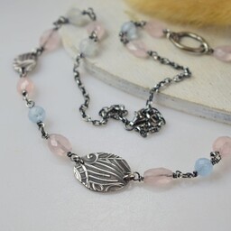 Pakamera Elnora - srebrny naszyjnik z kwarcem różowym