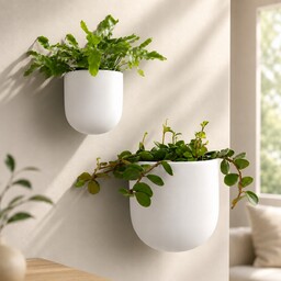 Doniczka wisząca na ścianę ceramiczna biała na balkon