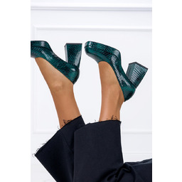 Zielone czółenka na platformie lakierowane krokodyli wzór POLSKA