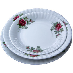 Kpl. talerzy 6 osób 18el. Iwona Bordowa Róża