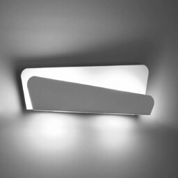 Asymetryczna lampa ścienna Bascia SL.0932 Sollux do salonu