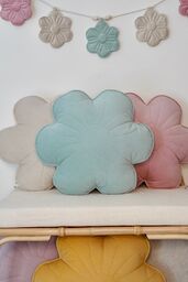 Girlanda dekoracyjna welwetowa kwiaty "Pastelowy bukiet"