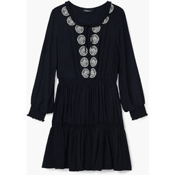 Sukienka mini z detalami