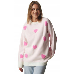 TRENDYOL DAMSKI SWETER RÓŻOWY W SERCA LUŹNY 5AA