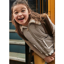 Kamizelka z kożuszkiem Mayoral Roz: 140cm