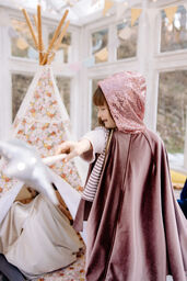 Magiczna peleryna dla dziecka "Cosmic pearl"