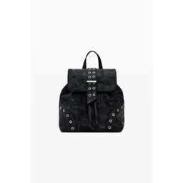 Mały plecak z wycięciami