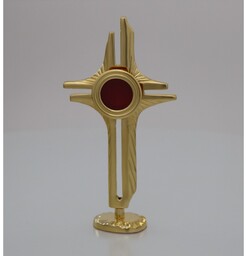 Relikwiarz w kształcie krzyża RLK041