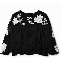 Haftowana bluzka z frędzlami