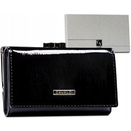 Duży portfel damski ze skóry naturalnej zamykany