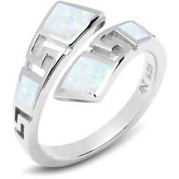 Srebrny Pierścionek z Białym Opalem