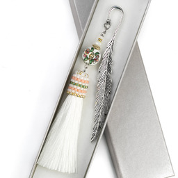 Zakładka do książek z chwostem i koralikiem cloisonne,