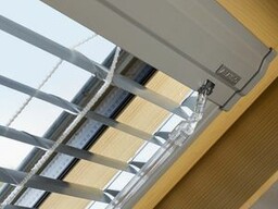 Żaluzja AJP 09 kolor biały 94x140