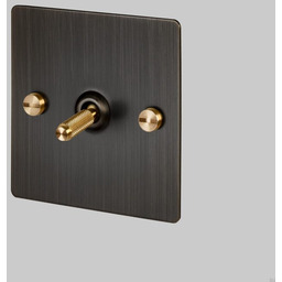 Włącznik pojedynczy Cross 1G Mosiężny Palony Brąz