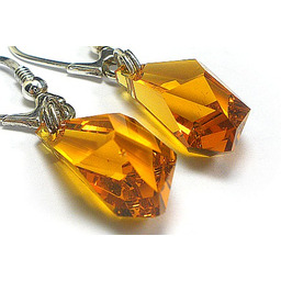 Kryształy Piękne Srebrne Kolczyki Topaz